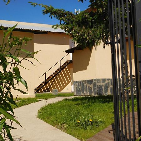 Terra Apart Hotel El Calafate Exterior foto